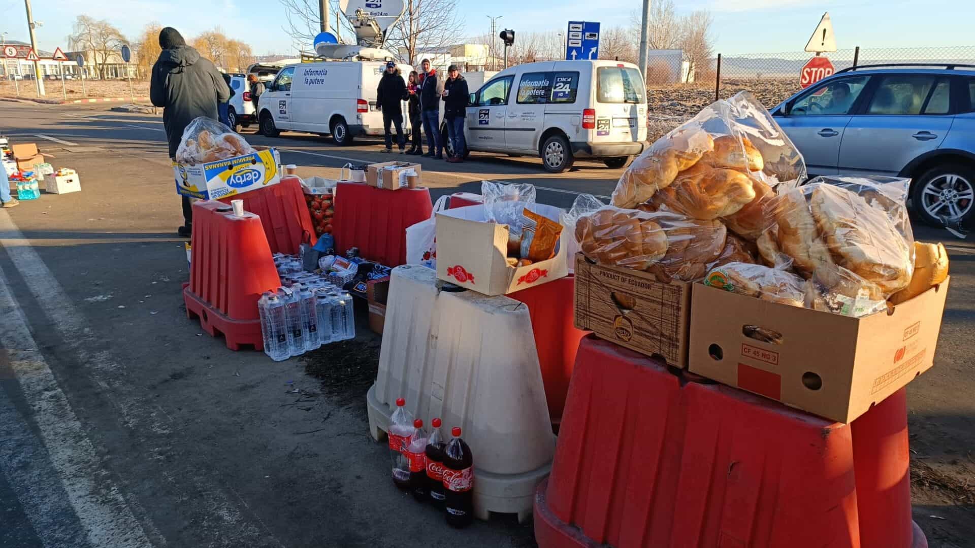 Imaginile unei Românii impecabile: sute de români ajută refugiații ucraineni