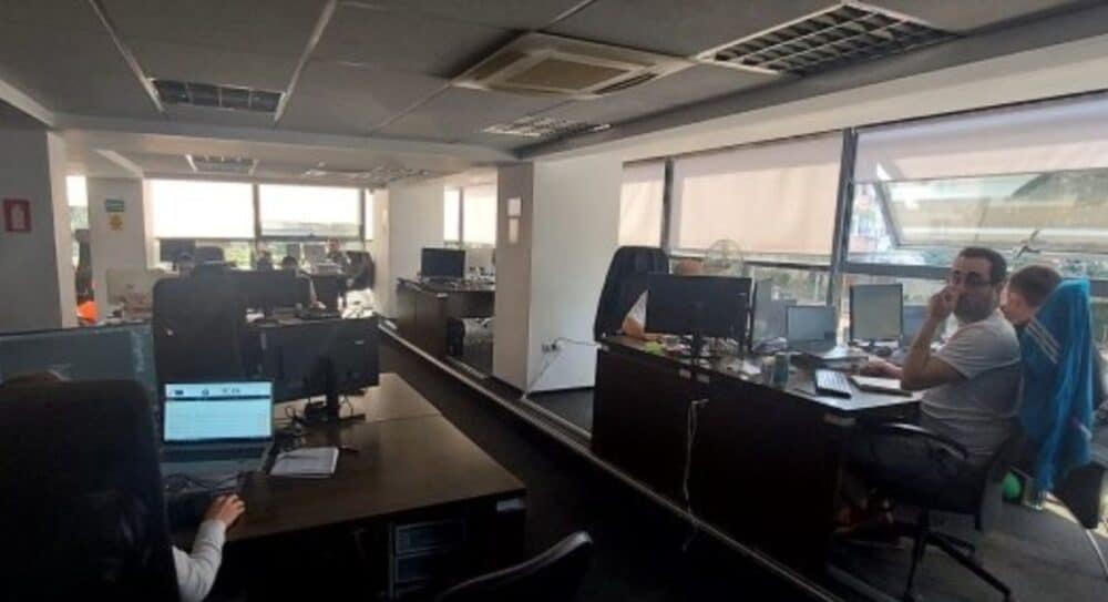 Cum a reuşit una dintre cele mai vechi firme IT din Iaşi să reziste în lupta cu marile corporaţii din domeniu
