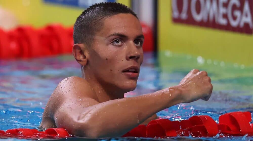 David Popovici a obținut medalia de argint în proba de 200 metri liber, la Campionatul Mondial de Înot în bazin scurt (25 metri) seniori