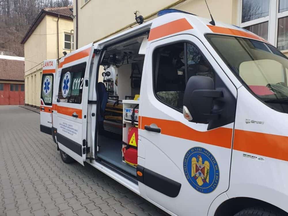 Cinci copii, răniţi într-un accident provocat de un şofer băut