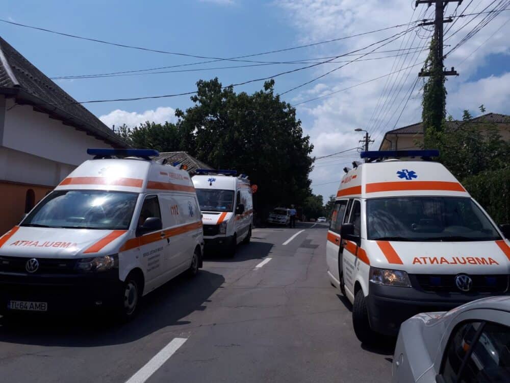O parte din angajații Ambulanței Tulcea s-au mutat într-un hotel. Sediul serviciului e în reabilitare