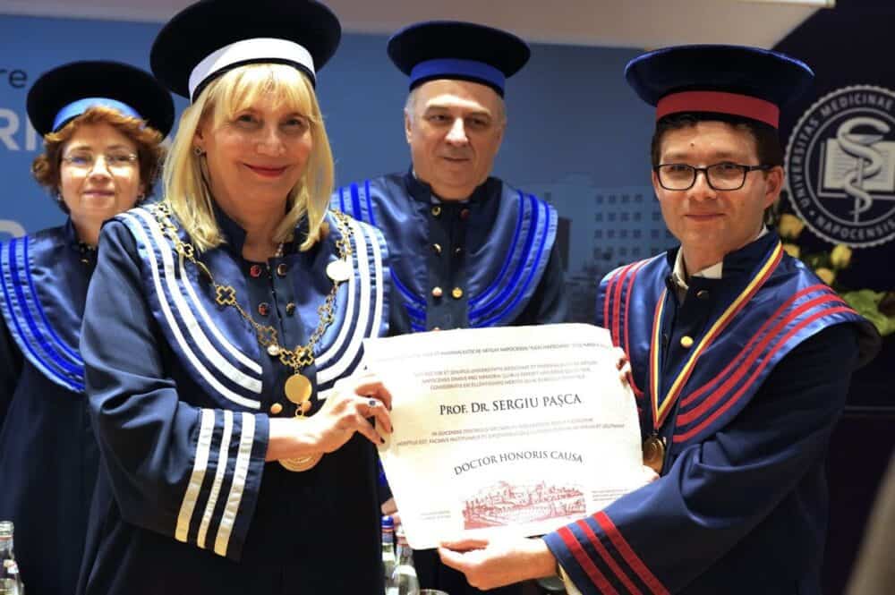 Un profesor român al Universității Stanford, lider internaţional în neuroştiinţe, Doctor Honoris Causa al UMF „Iuliu Haţieganu” din Cluj-Napoca