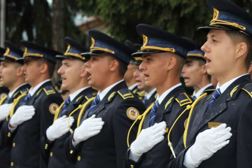 Polițiștii de penitenciare blochează activitatea pușcăriilor și ies în stradă