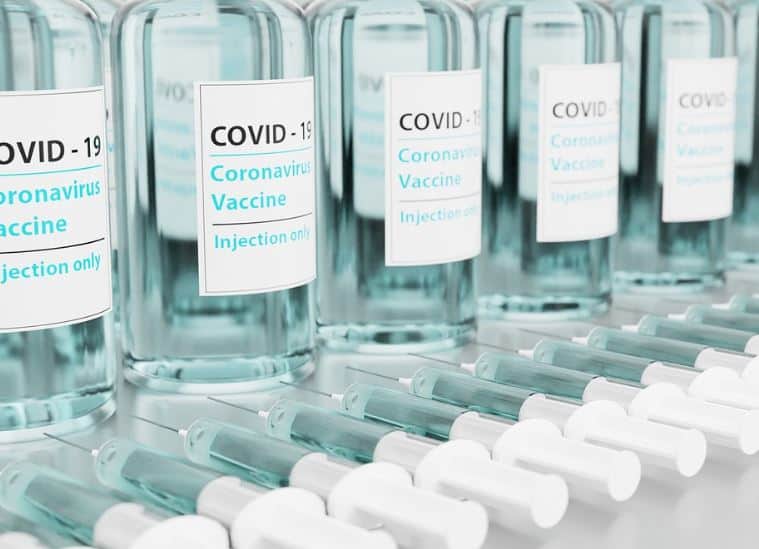 O femeie solicită în instanță despăgubiri companiei BioNTech, pentru presupuse efecte secundare ale vaccinului anti COVID-19.