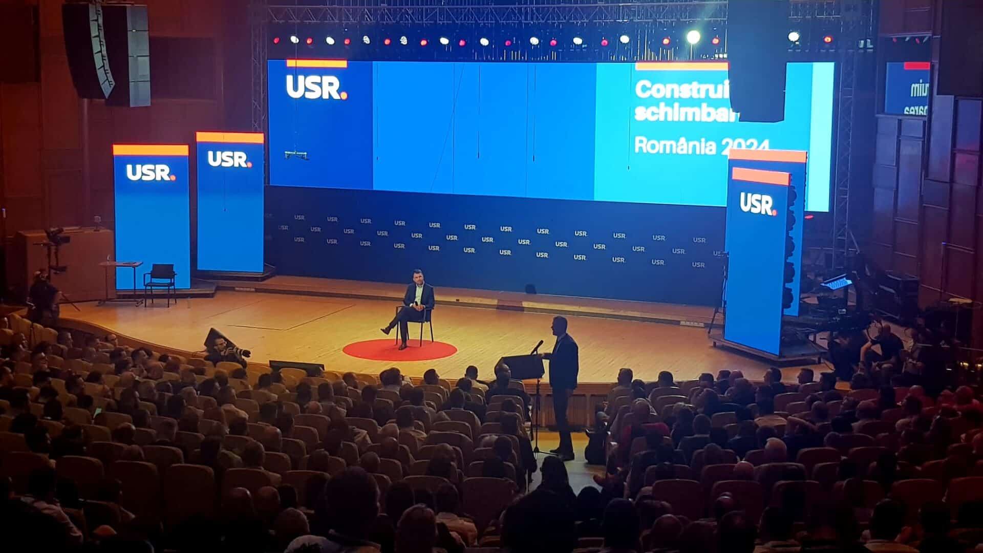 USR a votat în cadrul unui congres organizat sâmbătă, la Sala Radio, un mandat pentru formarea unui pol de dreapta la alegerile din 2024.