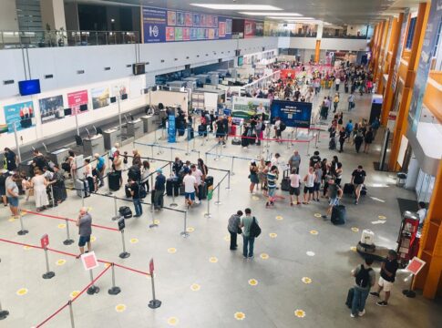 De ce nu se mai întorc românii plecați Foto Facebook Aeroportul Internațional Avram Iancu Cluj