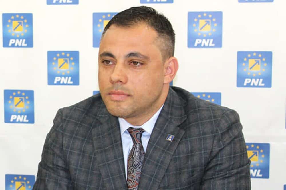 Preşedintele PNL Olt, Liviu Voiculescu, achitat definitiv de Curtea Supremă