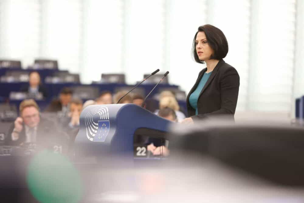 Ramona Strugariu, co-președintă REPER: Cristina Rizea nu mai este deputată REPER / A demisionat / Anterior fusese suspendată din calitatea de membru de partid