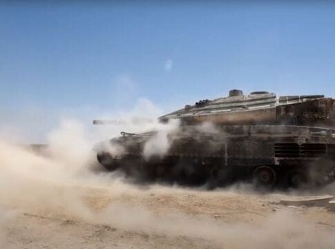 Israelul va exporta în premieră într-o țară din Europa un tanc emblematic
