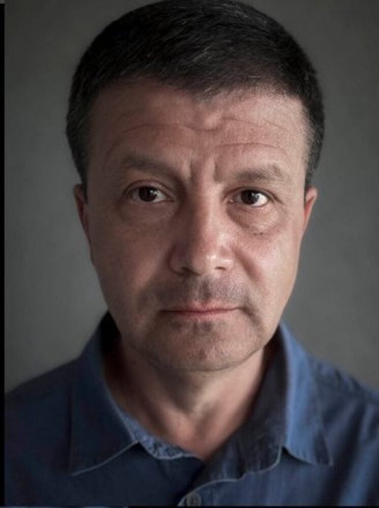 Fotograful Vadim Ghirdă
