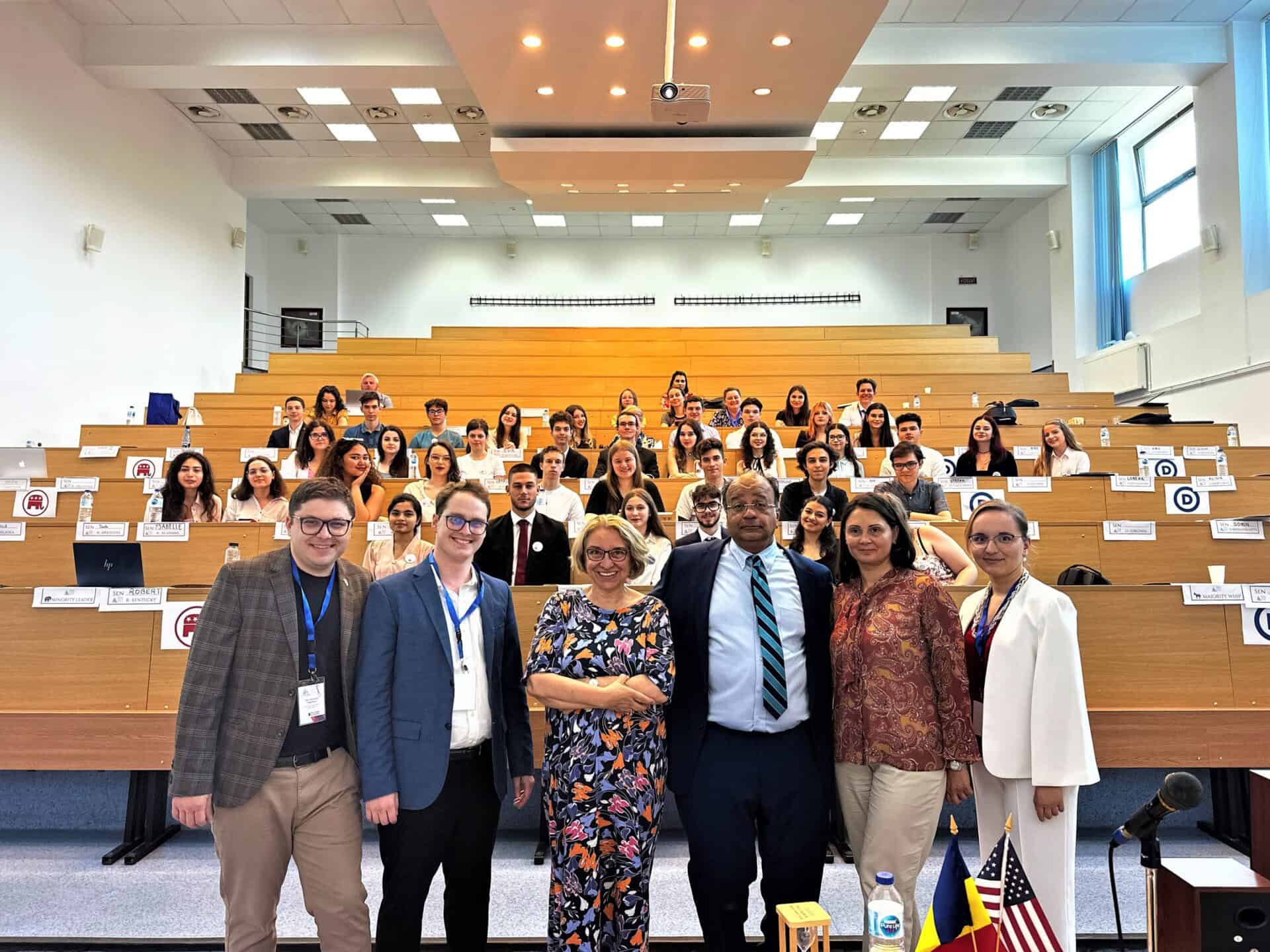 Primul Model U.S. Senate în România organizat la Universitatea Româno-Americană