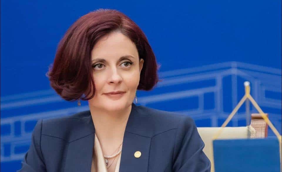 Fosta consilieră a fostului premier Ciucă, Mădălina Turza, demisă în urma scandalului azilelor groazei, acuză impocrizia unora dintre românii care s-au declarat revoltați de dezvăluiri.