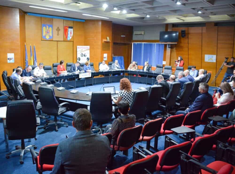Statistici alarmante despre județul Botoșani. Cele mai mici pensii din țară, populație îmbătrânită, depopulare