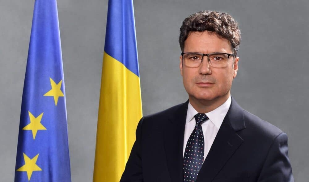 „Simion și Șoșoacă sunt multiplicatori de mesaje ale Kremlinului în România”, afirmă rectorul SNSPA, Remus Pricopie.