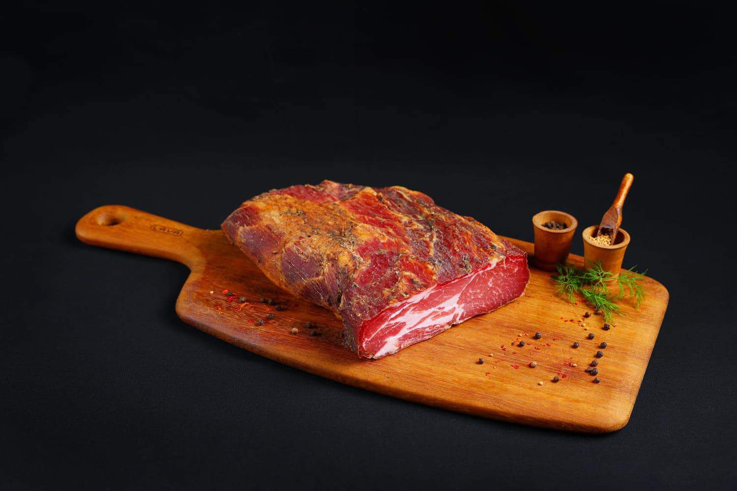 Carnea de porc afumată „Salinate de Turda” - aprobată de Comisia Europeană ca produs protejat în Uniunea Europeană