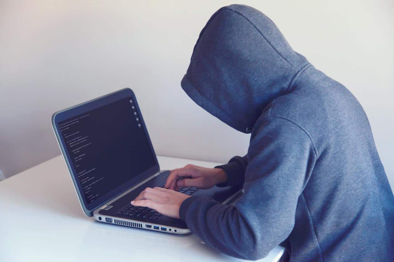 Un site anonim este cel mai important pion al dezinformării rusești în Ungaria