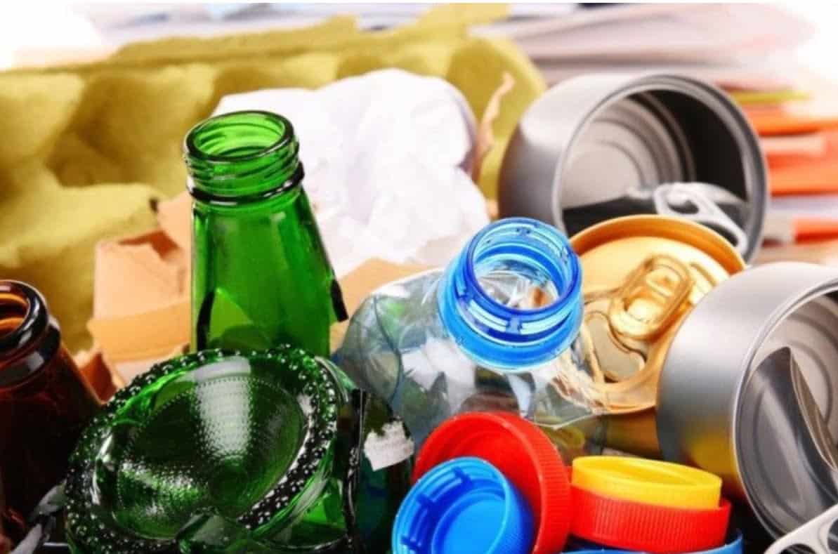 Garanția de 50 de bani la toate recipientele de plastic, sticlă, metal. Cum recuperezi banii