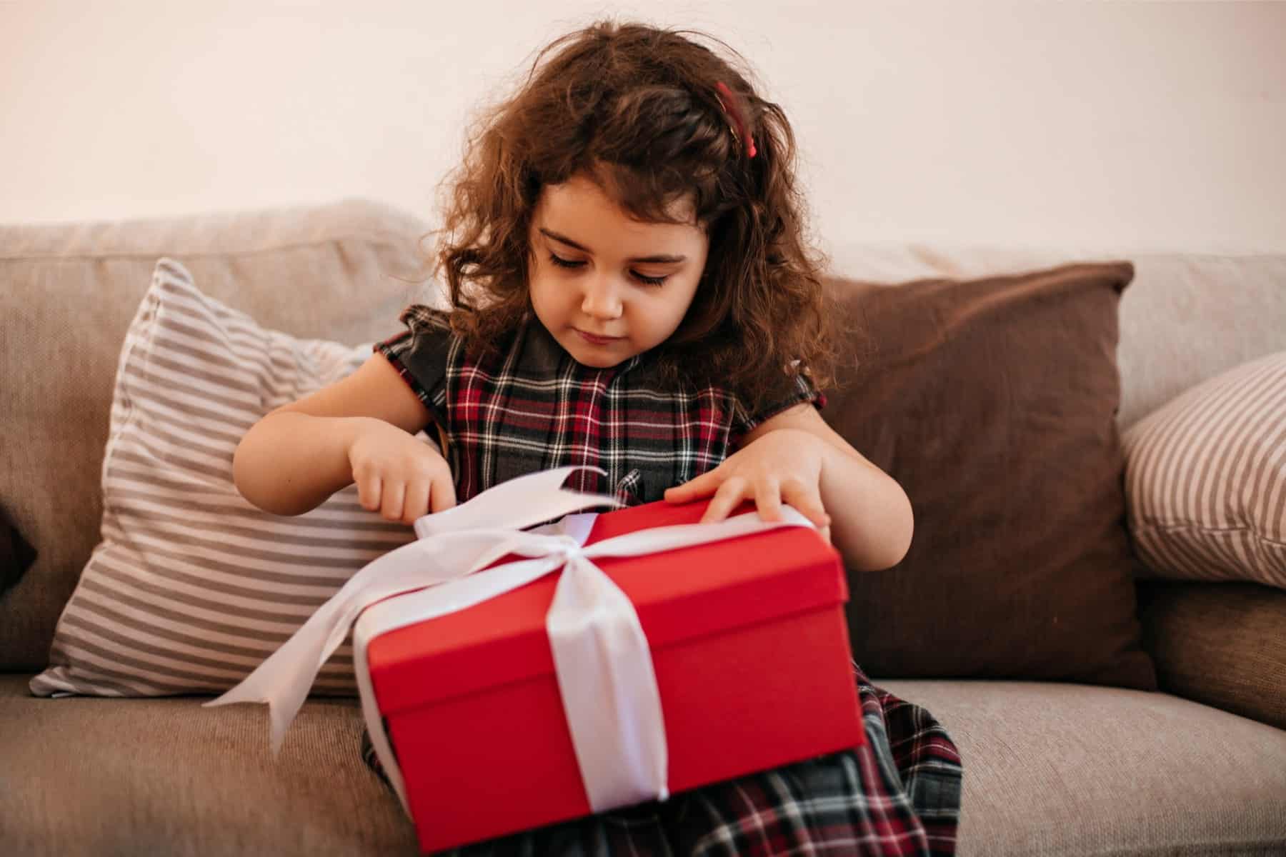 4 idei de cadouri pentru copii, cu ocazia apropierii spiritului Crăciunului