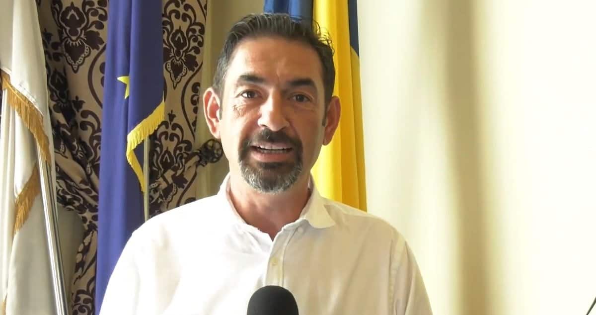 Primarul Slatinei ascunde o vilă imensă pe proprietatea socrului, director la o companie a Primăriei