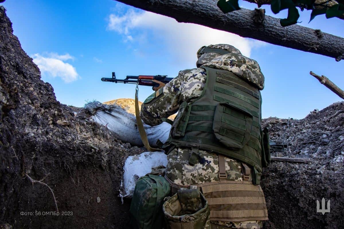 General american: Rusia bruiază armele de precizie aduse din SUA în Ucraina
