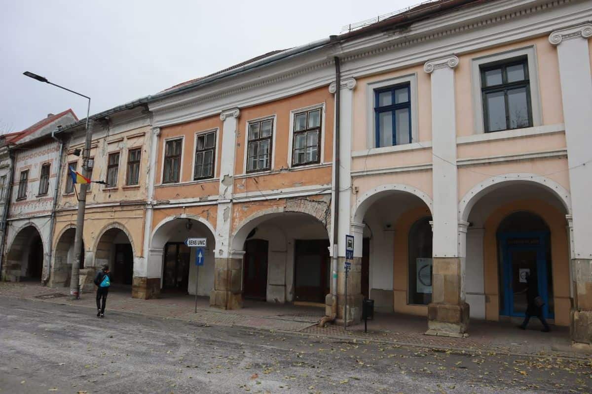 Proiect-pilot la Bistrița pentru reabilitarea clădirilor din centrul istoric