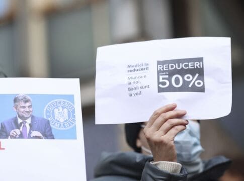 Și medicii de familie protestează, după ce Casa Națională de Asigurări a anunțat reduceri de 25% pentru bugetul alocat acestei categorii.. Foto: INQUAM_Photos_Sabin_Cirstoveanu