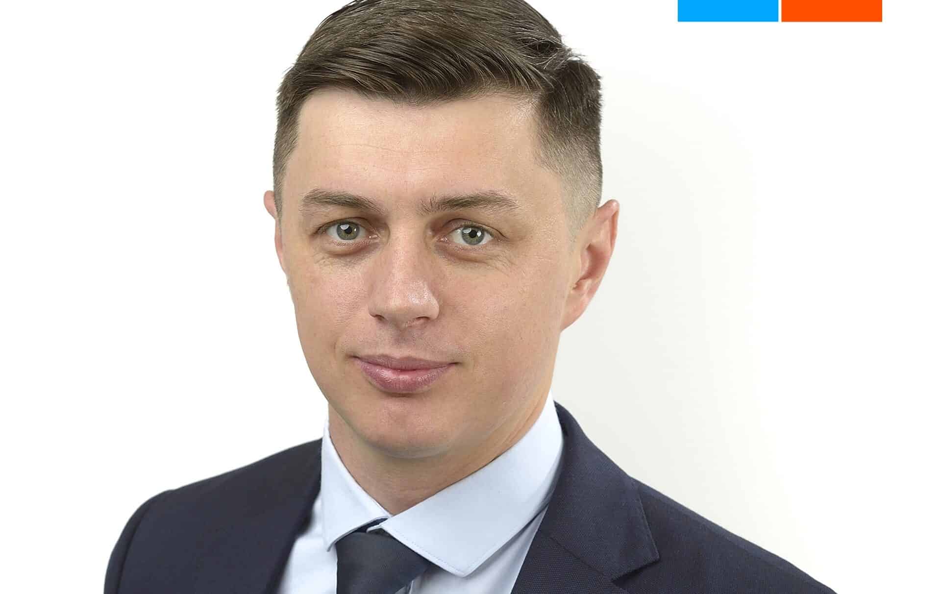 Liberalii încearcă să voteze un fost USR-ist ca viceprimar al Iașului, Răzvan Timofciuc