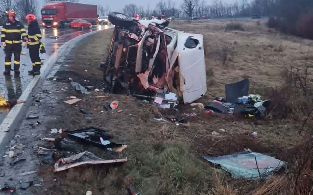 Accident rutier grav în Timiș. O persoană a murit și două au fost rănite