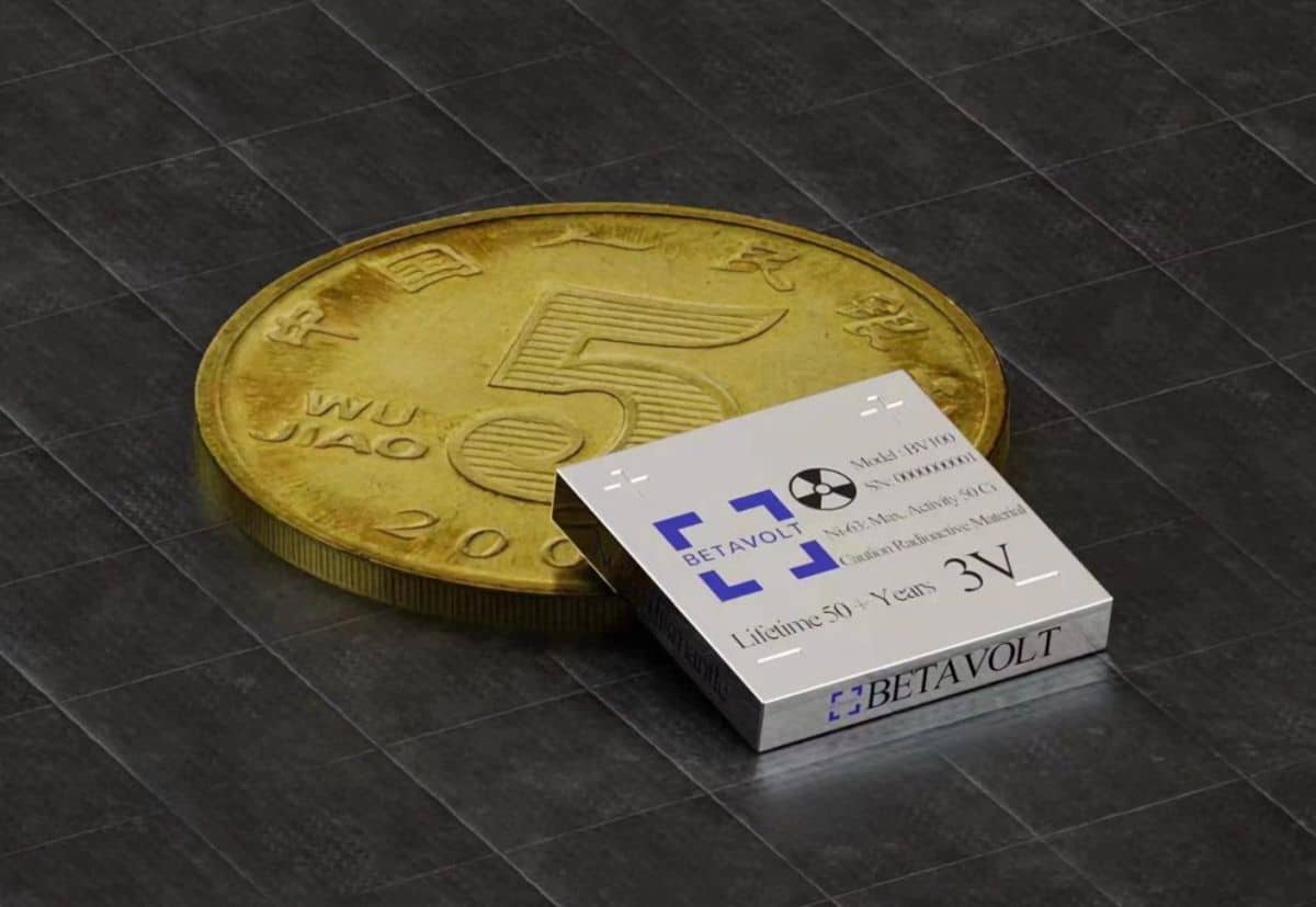 Aktual24 | Bateria care ține 50 de ani, mai mică decât o monedă. O companie din China anunță că a inventat-o