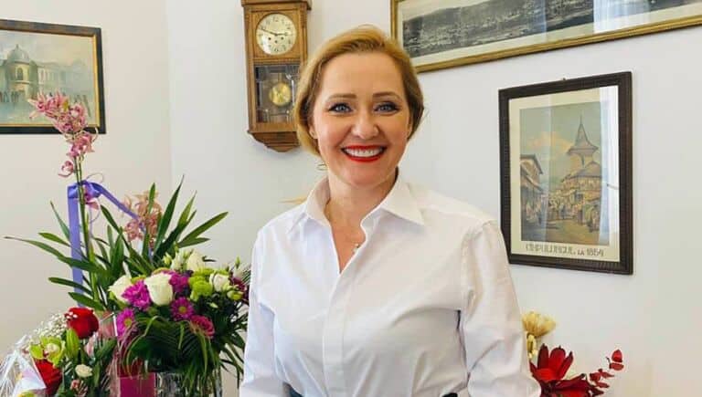 Ultima fotografie a Reginei Maria. Cu trupul la Curtea de Argeș, cu inima la Balcic - 