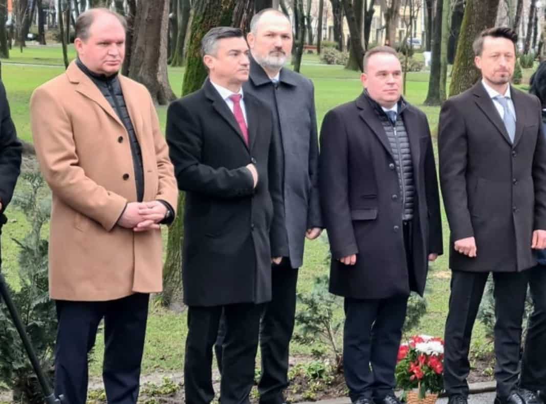 Un primar pro-rus, la comemorarea poetului Grigore Vieru, din parcul Copou - Iași