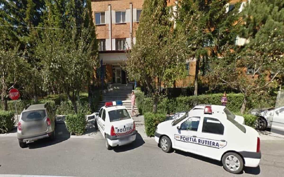 Instanța a respins acordul de recunoaștere a vinovăției încheiat de polițistul din Petroșani acuzat că a sprijinit contrabandiști