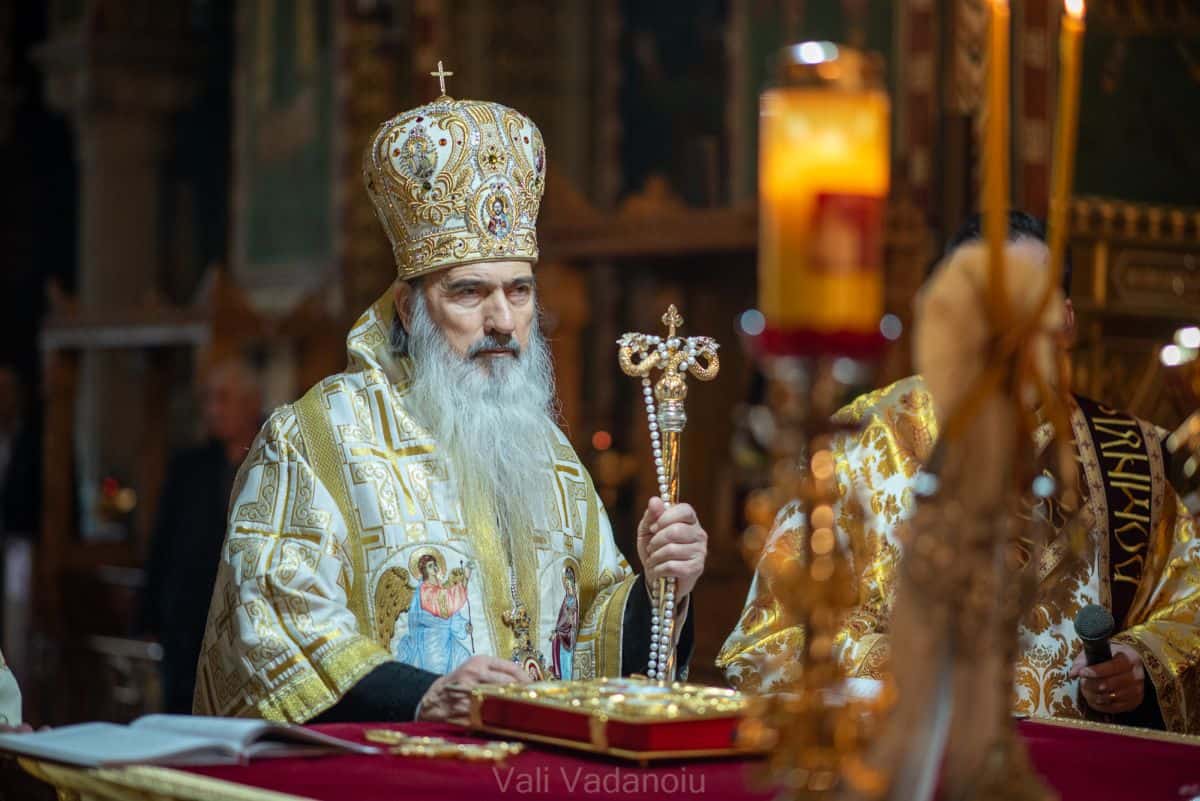 IPS Teodosie, arhiepiscopul Tomisului, va fi judecat de Sfântul Sinod pentru „acte de răzvrătire, indisciplină şi presiune publică”