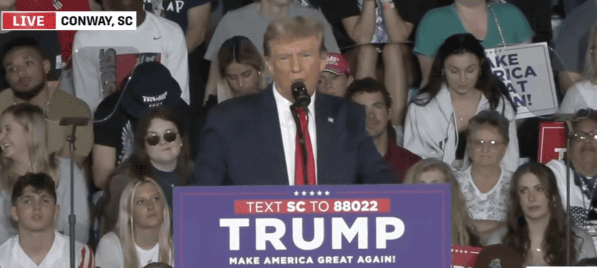 Donald Trump spune că ar încuraja Rusia să atace aliații NATO care plătesc prea puțin