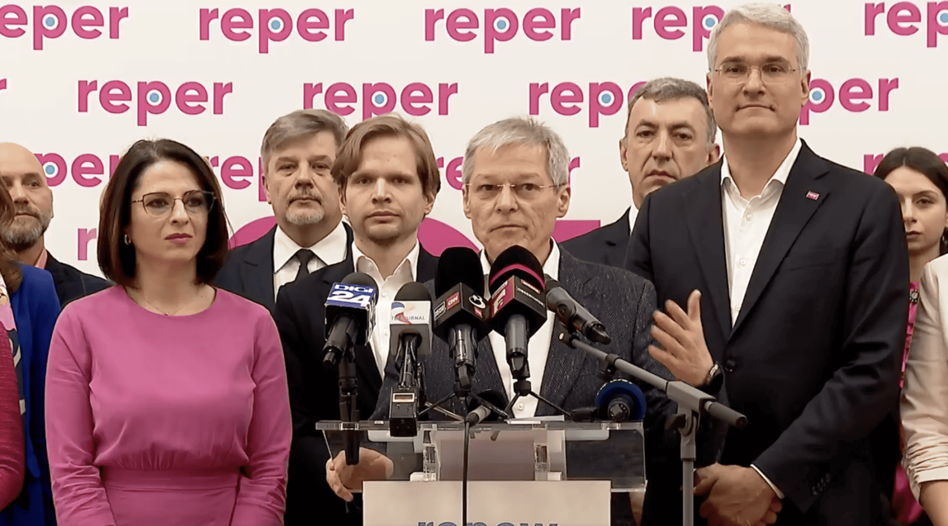 Fostul prim-ministru Dacian Cioloș deschide lista de candidați REPER pentru Parlamentul European