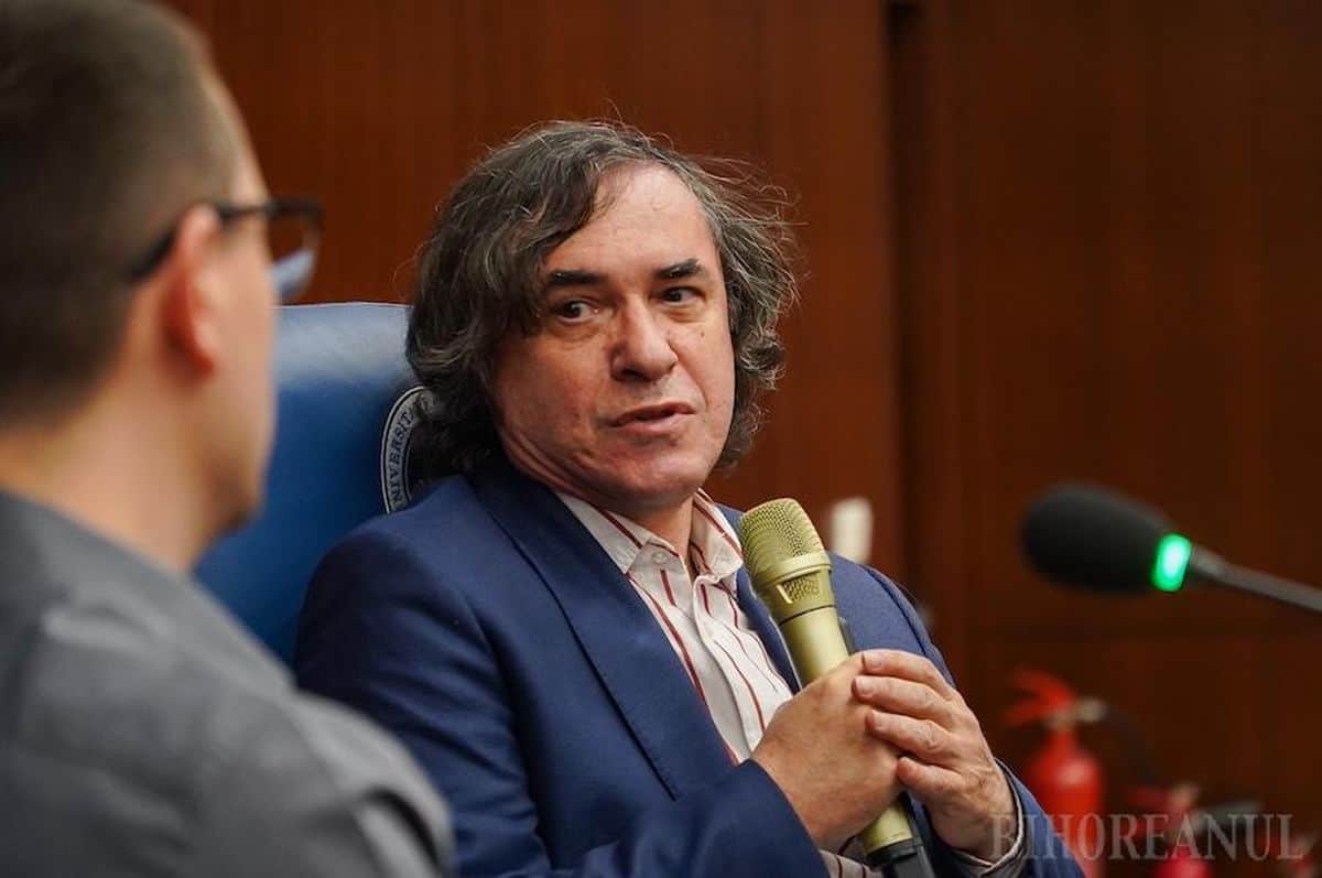 Scriitorul Mircea Cărtărescu, întâlnire cu cititorii din Oradea: „Unul dintre cele mai frumoase orașe pe care le-am văzut de-a lungul vieții”