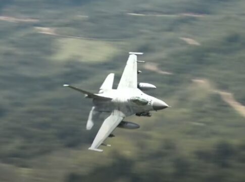 Grecia ajută Ucraina cu avioane de luptă F-16 si Mirage 2000-5 | Aktual24