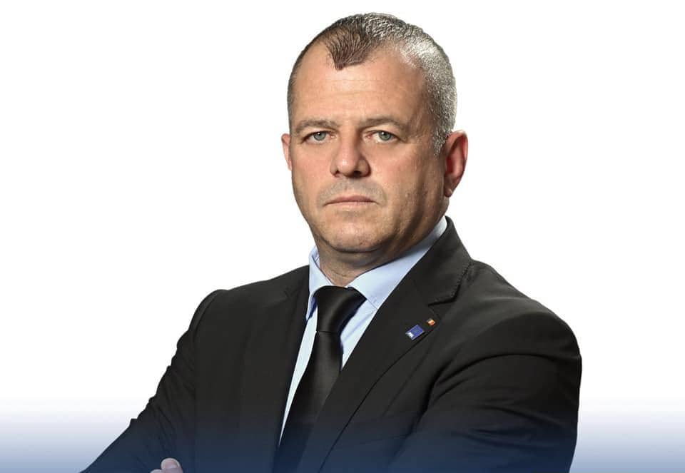 Instanța i-a anulat 10 diplome din 11 unui membru al comisiei pentru cercetarea abuzurilor. Raport Integritate pe bune