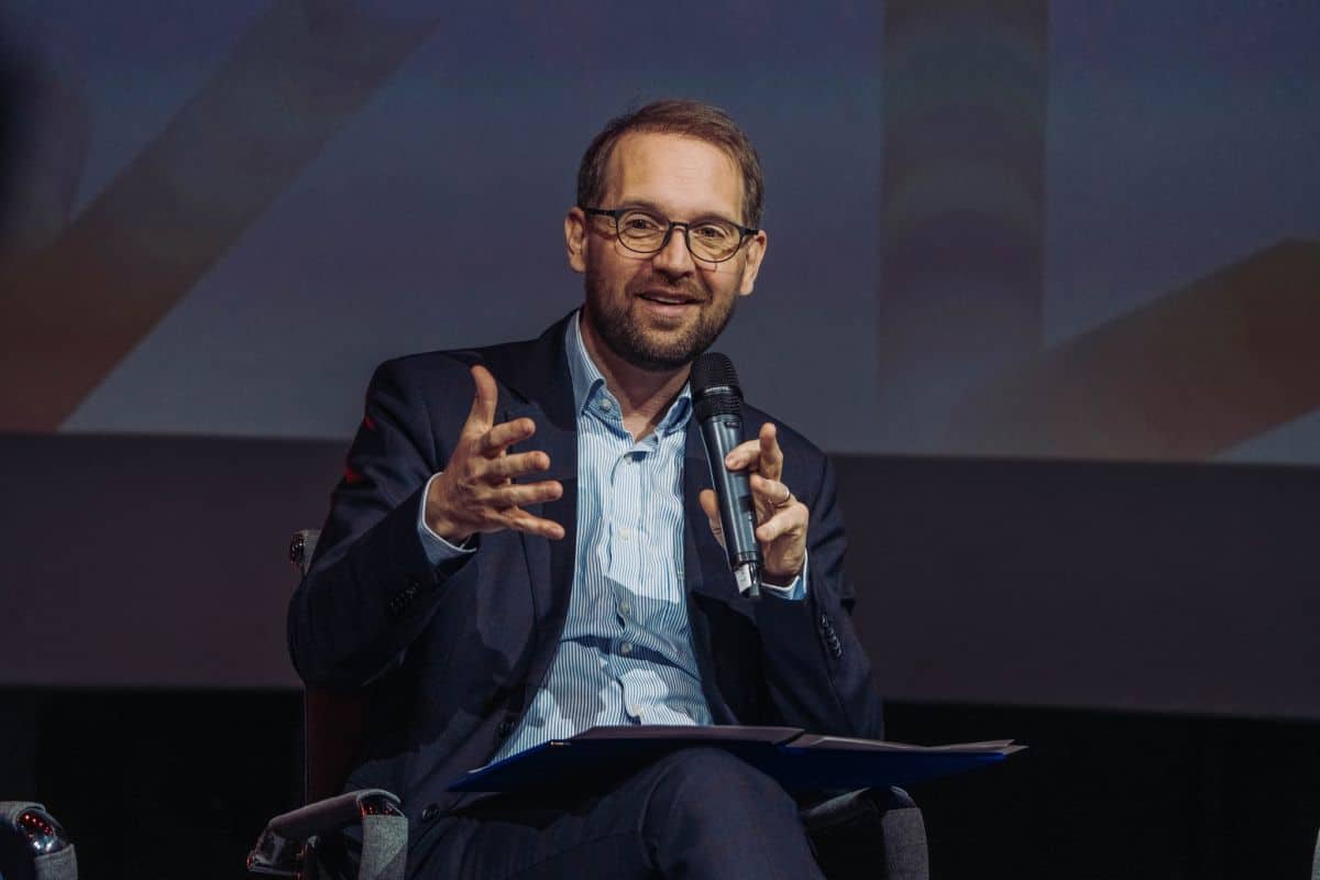 Dominic Fritz: Primăria Timișoara alocă cel mai mare buget din țară pentru serviciile sociale
