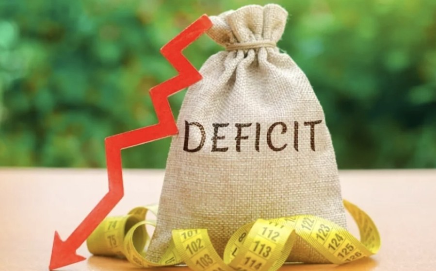 Un an plin de șocuri economice. Cum va arăta 2025? Profesorul de economie Cristian Păun este de părere că reforma anunțată va însemna noi impozite.