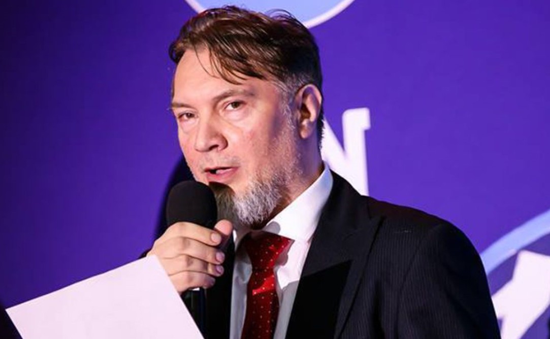 Trei soluții pentru dezvoltarea Moldovei. George Țurcănașu, profesor în cadrul Facultății de Geografie a Universității „Alexandru Ioan Cuza” din Iași, expert în dezvoltare economică regională, propune trei soluții pentru progresul regiunii: Autostrada A8, facilități fiscale și regionalizare.