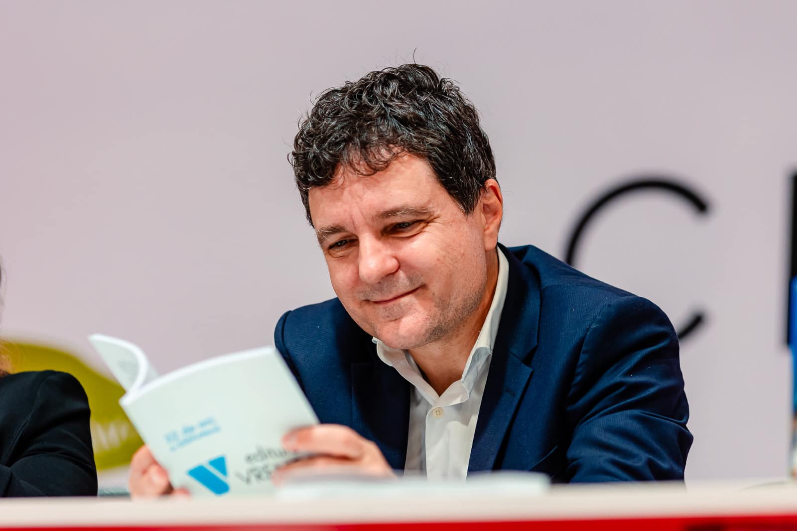 Cum răspunde Nicușor Dan acuzațiilor că ar fi colaborat cu Securitatea