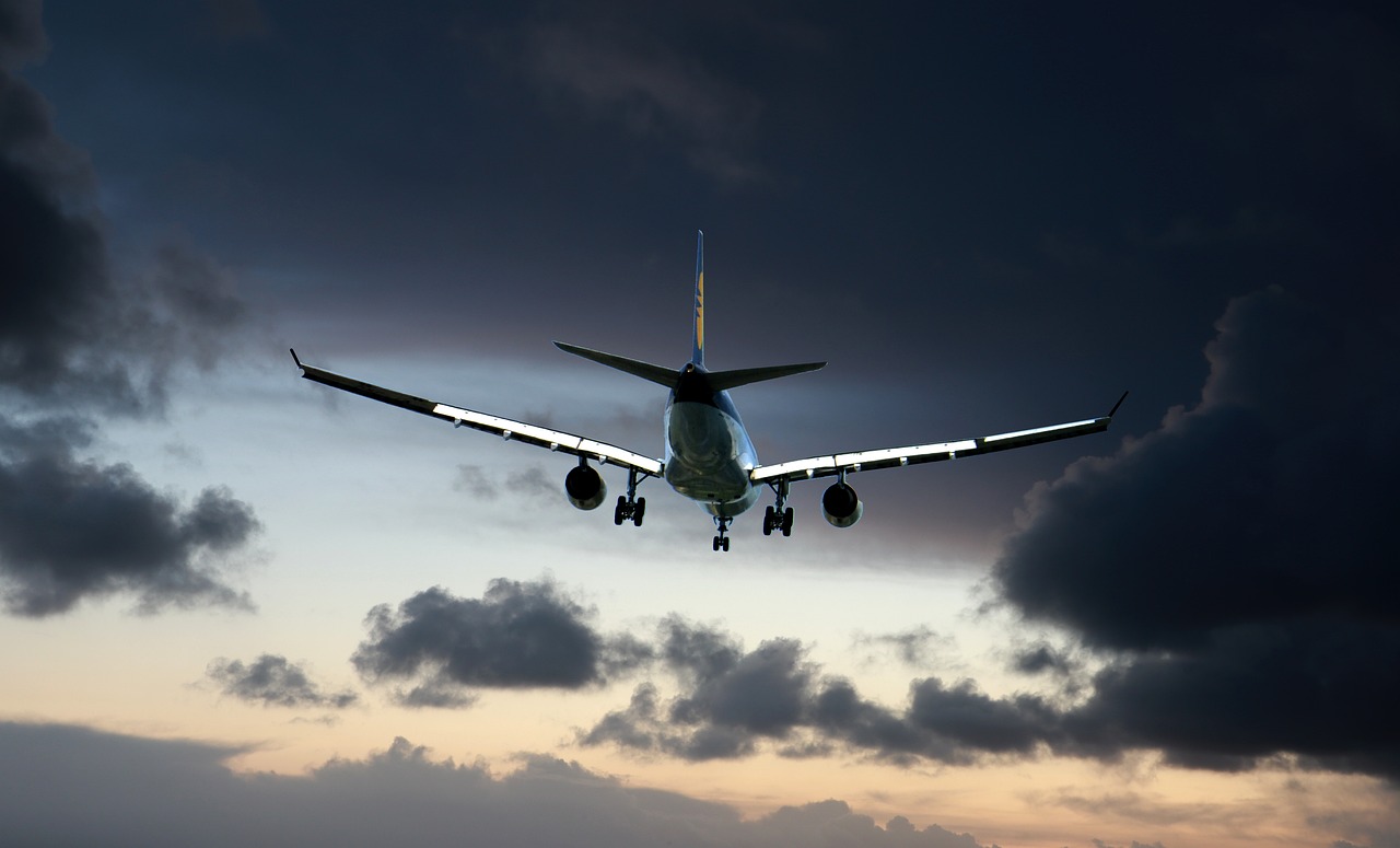 Un avion de pasageri s-a prăbușit lângă Aktau, în Kazahstan