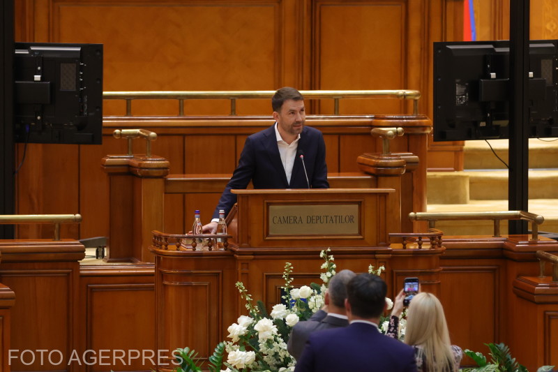 Ședința pentru învestirea Guvernului propus de Ciolacu. Cătălin Drulă: „la vremuri noi, tot voi”