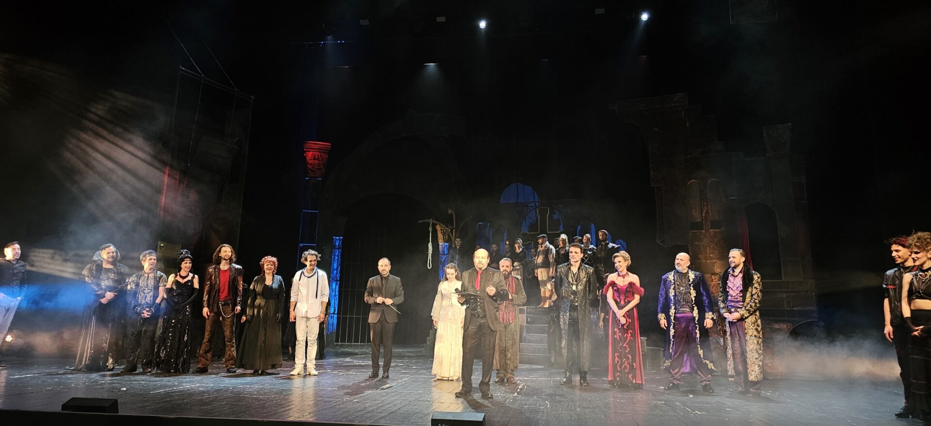 TNOM „Ion Dacian” revine în topul preferințelor spectatorilor cu premiera musicalului „Romeo și Julieta”