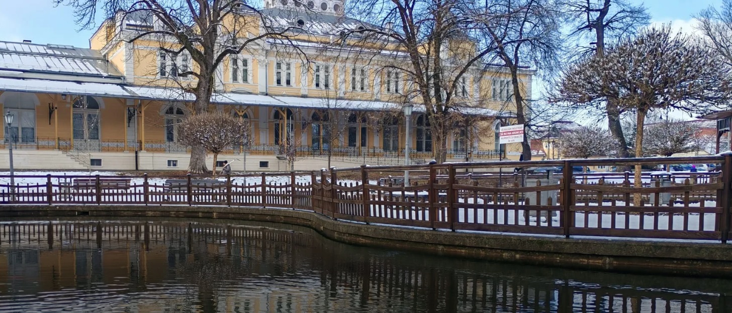 Cât încasează lunar un manager cultural la Bistrița. Bugetul generos al Palatului Culturii
