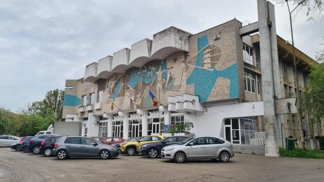BIHOREANUL | Casa de Cultură a Sindicatelor Oradea câștigă definitiv procesul cu Primăria. Instanța a anulat întabularea municipalității pe clădire