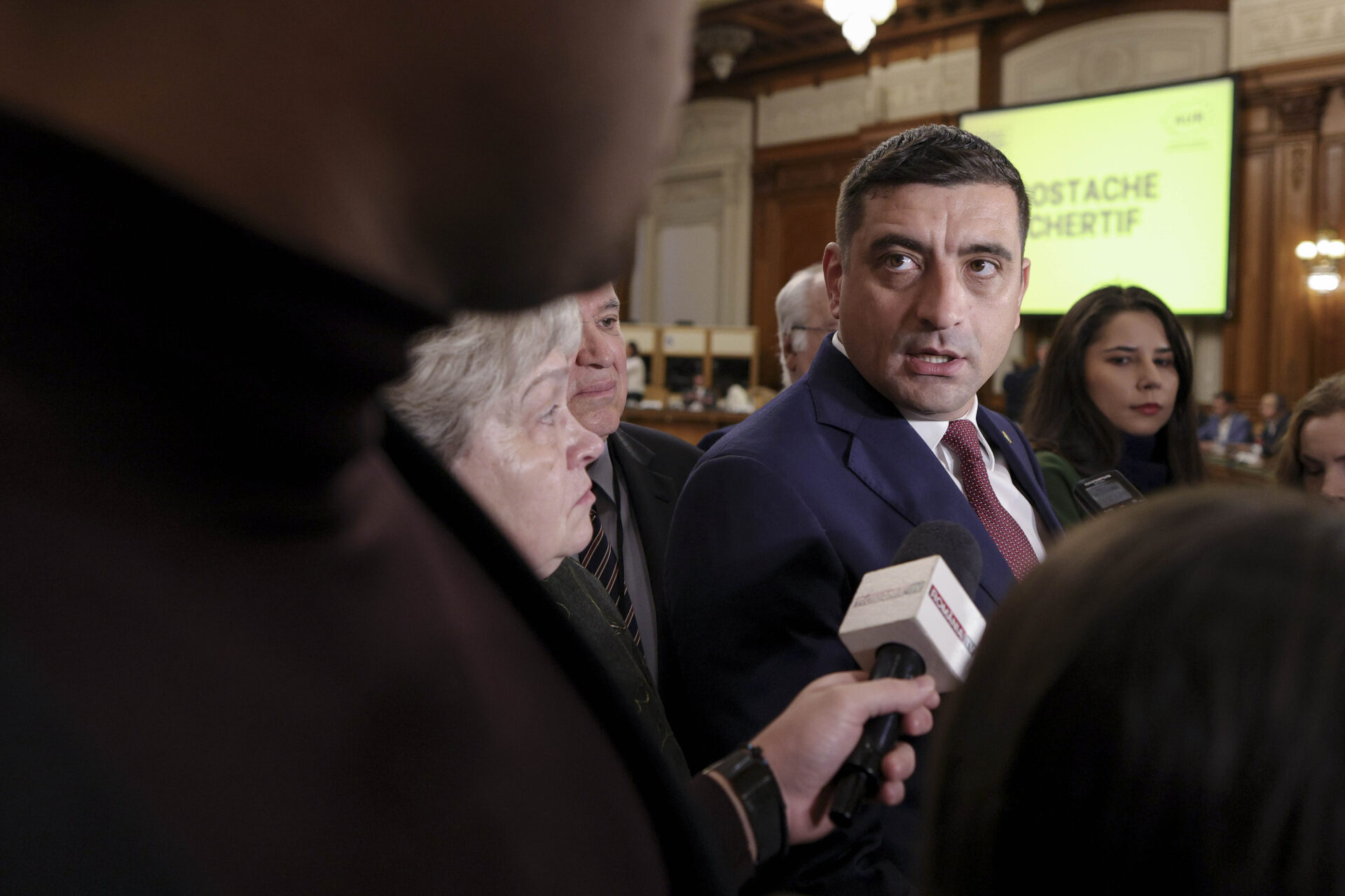 George Simion a pierdut procesul împotriva fostului ministru al Apărării din Republica Moldova