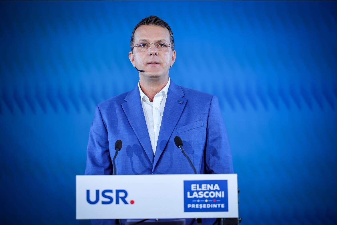 Ionuț Moșteanu: „Eu încă aștept și sper ca Elena să înțeleagă că miza României e mai mare decât simplul orgoliu al dânsei pentru a se bate la 4-5%”