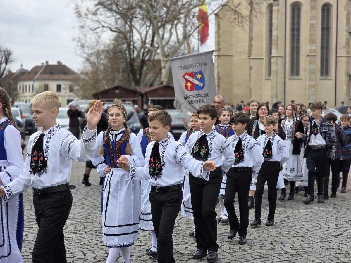 Târgul tradiţional de Paşti al saşilor, Ostermarkt, în centrul istoric al Bistriței